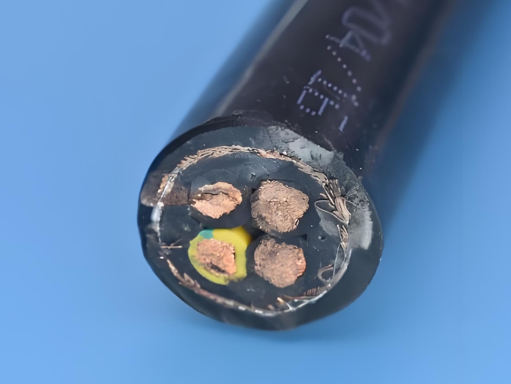 電線電纜生產工藝流程和結構越復雜，疊加的層次就越多.jpg
